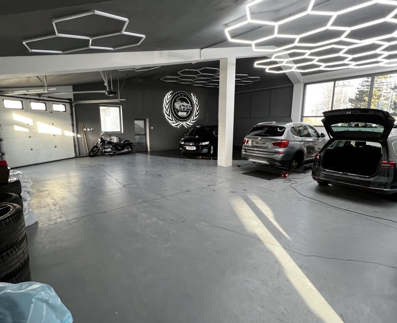 DIFFERENT CARS 15 - Obrazok